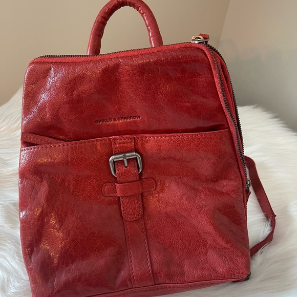 Spikes & Sparrow Leather Backpack (NEW) - Picture 3 of 12